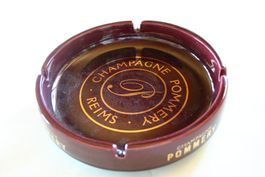 Keramik-Aschenbecher Pommery aus Reims