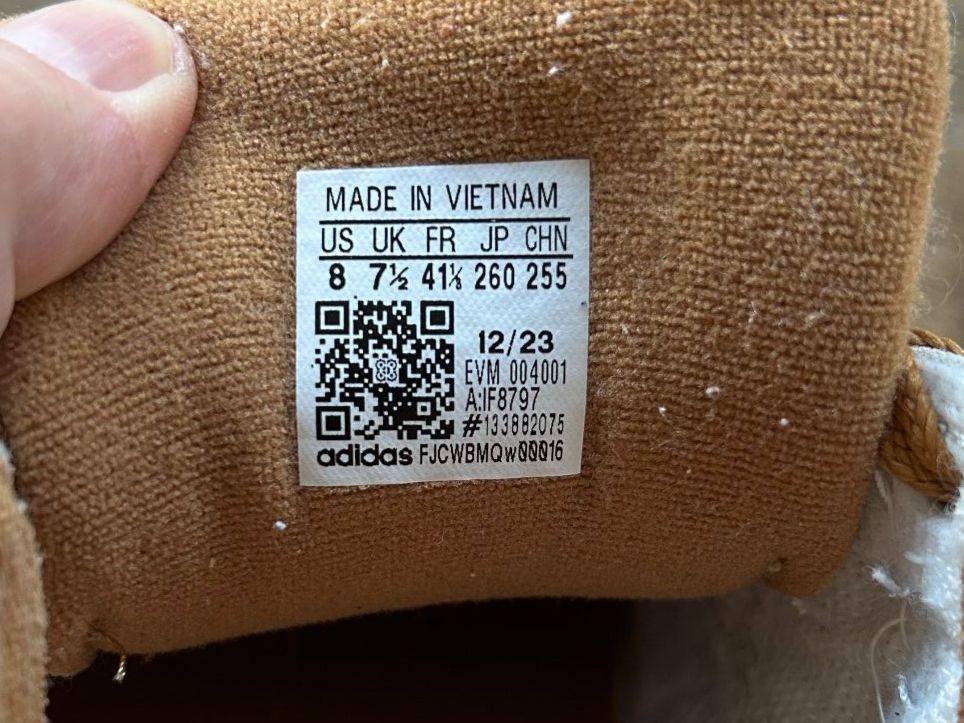 Adidas Scarpe da uomo: Adidas Adimatic Grösse 8, neuwertig – Nuovo (secondo la descrizione) da Oberwil-Lieli venduto da Mhd 6