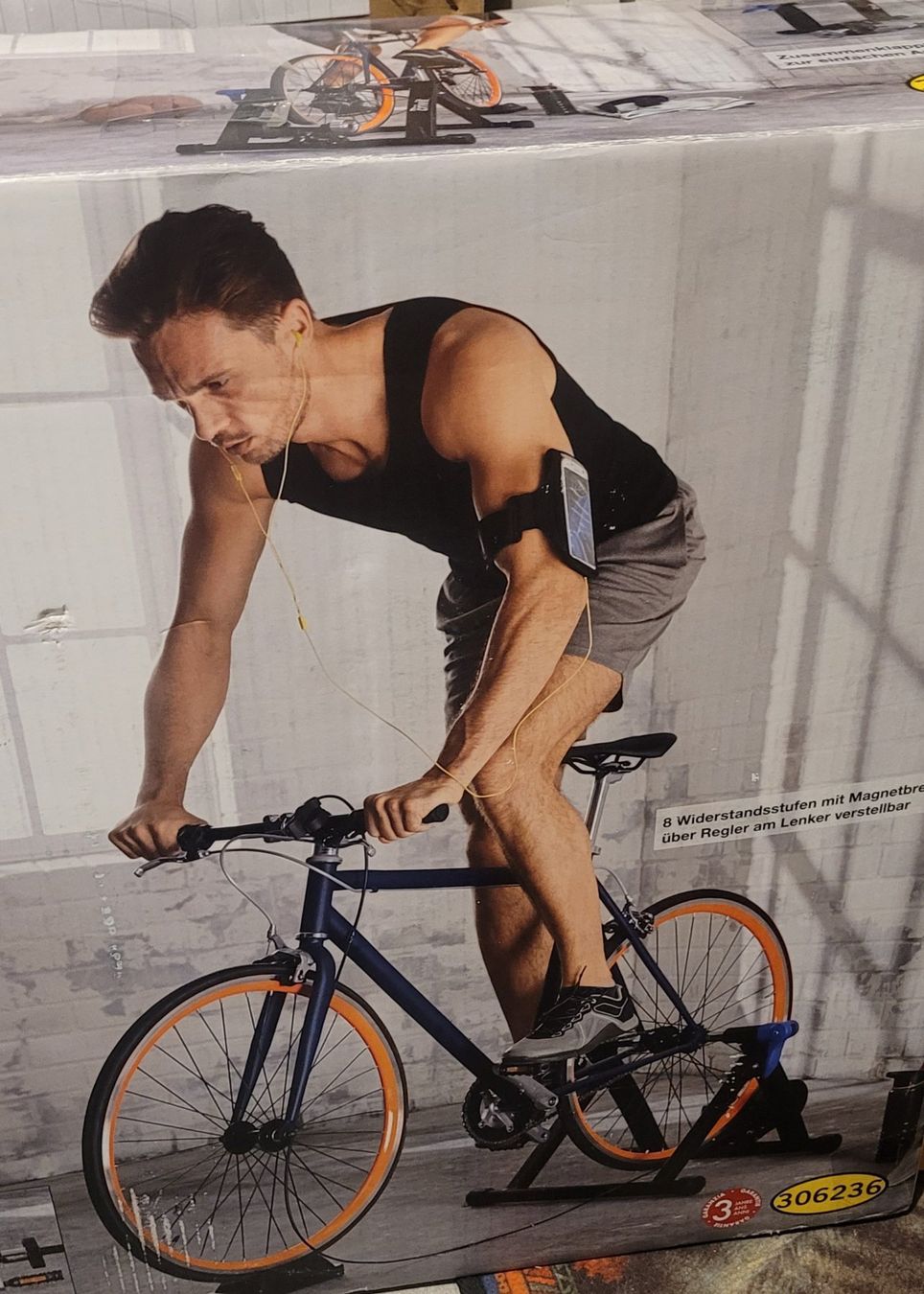 Hometrainer: Fahrrad Indoor Rollentrainer, Training mit eigenem Fahrrad – Gebraucht aus Sisseln AG von cosmos04 2