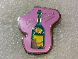 Ansteckpin 105: Liebe Liebe Flasche