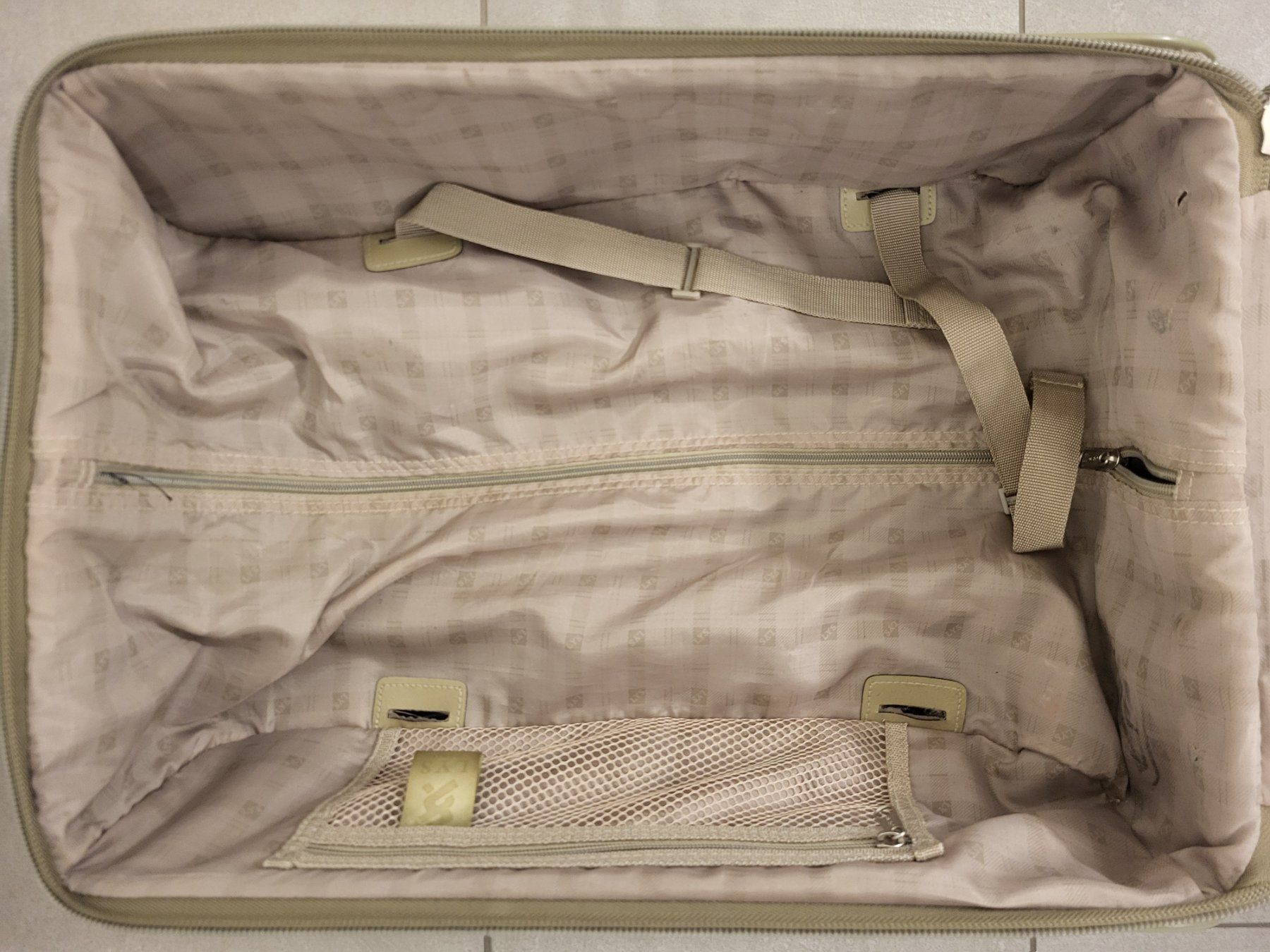 Valigie: LYS Paris Rollkoffer - beige – Usato da Baar venduto da clar6 8