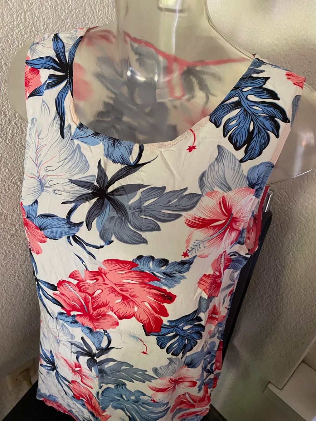 Vestiti: Sommerkleid Grösse 40 – Usato da Allenwinden venduto da Obalu 2