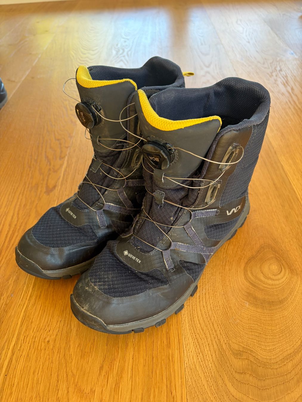Chaussures garçon: VADO WINTERSTIEFEL 41 – D'occasion à Wattwil par jopara