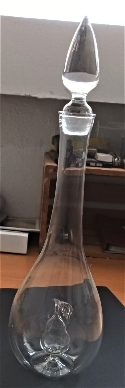 Caraffe: Glaskaraffe mit eingearbeiteter Birne, Glasstöpsel, mundgebl – Usato da Vaduz venduto da Bergtiger 1