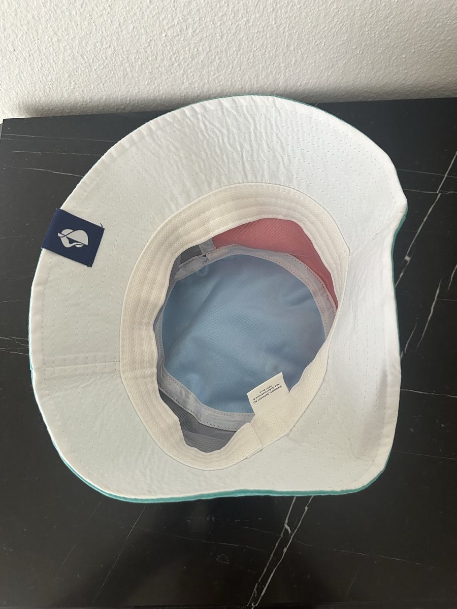 Chapeaux, bonnets & casquettes: Swisscom Hut – D'occasion à Zürich par lis_l8h6 2