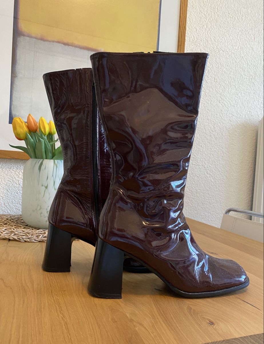 Damenschuhe: Manfield Stiefel Lack bordeaux, Echtlederfutter,, Gr. 39 – Neu (gemäss Beschreibung) aus Hünibach von nadalila