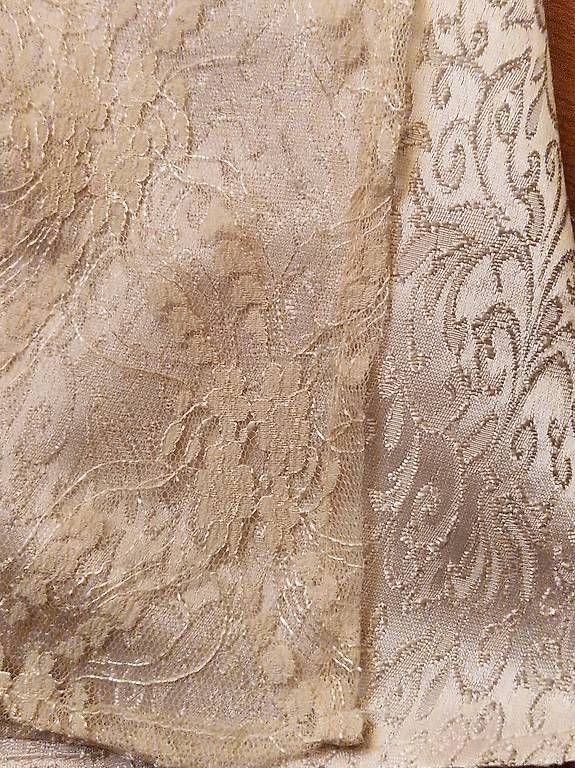 Vestiti: Schönes Dirndl mit Bluse – Usato da Felben-Wellhausen venduto da calalu 3