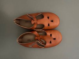 Leder Sandalen vintage style zara 24. unbenutzt