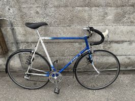 Vélo de course Cilo bleu blanc utilisé