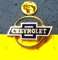 CHEVROLET AUTO LOGO SCHMUCK PIN ENAMEL CUTOUT GOLDIG AUTOPIN