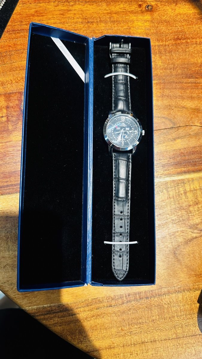 Orologi: Astron Uhr neu – Nuovo e nell'imballaggio originale da Lachen SZ venduto da HelvetiaLuxury 1