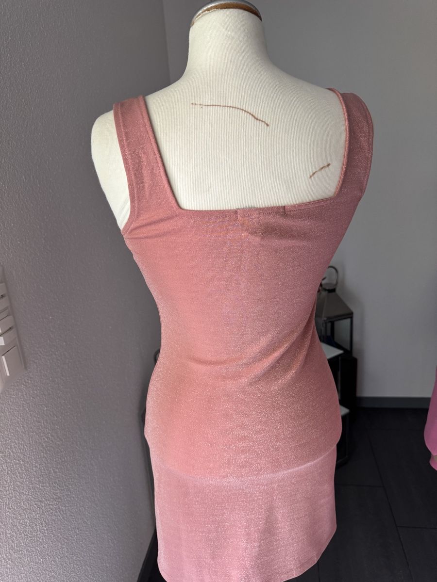 Kleider: Kleid FOREVER 21 rosa Grösse S  – Neu (gemäss Beschreibung) aus Olten von bir_k96n 3