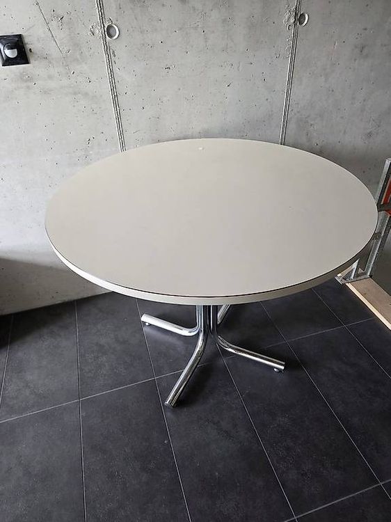 Tisch rund (Gebraucht) in Zollbrück für CHF 65 – nur Abholung auf ...