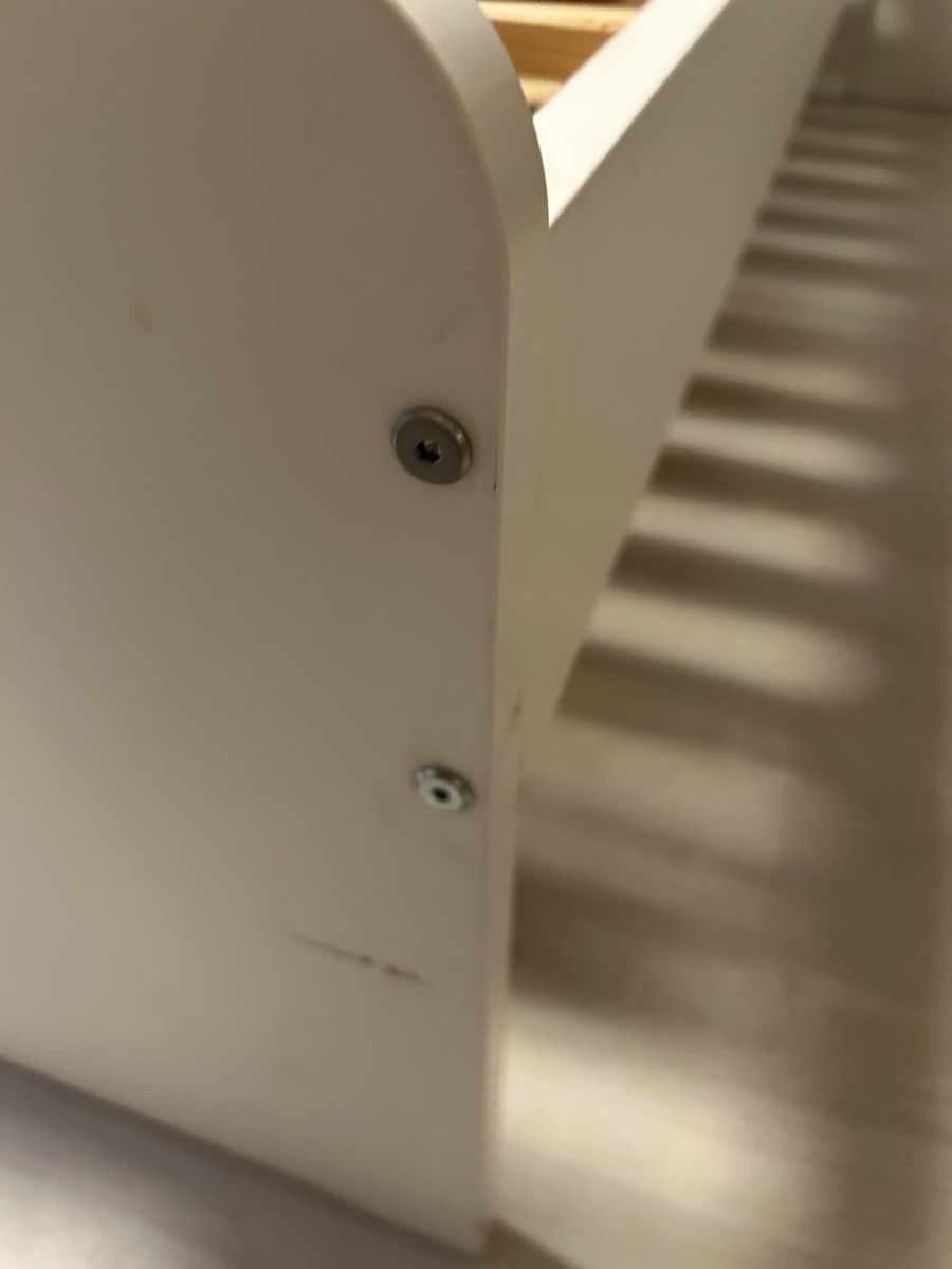 Letti: Ikea Single Bed, 90x200 cm, ab 1chf. – Usato da Zürich venduto da mai_sxv7 1
