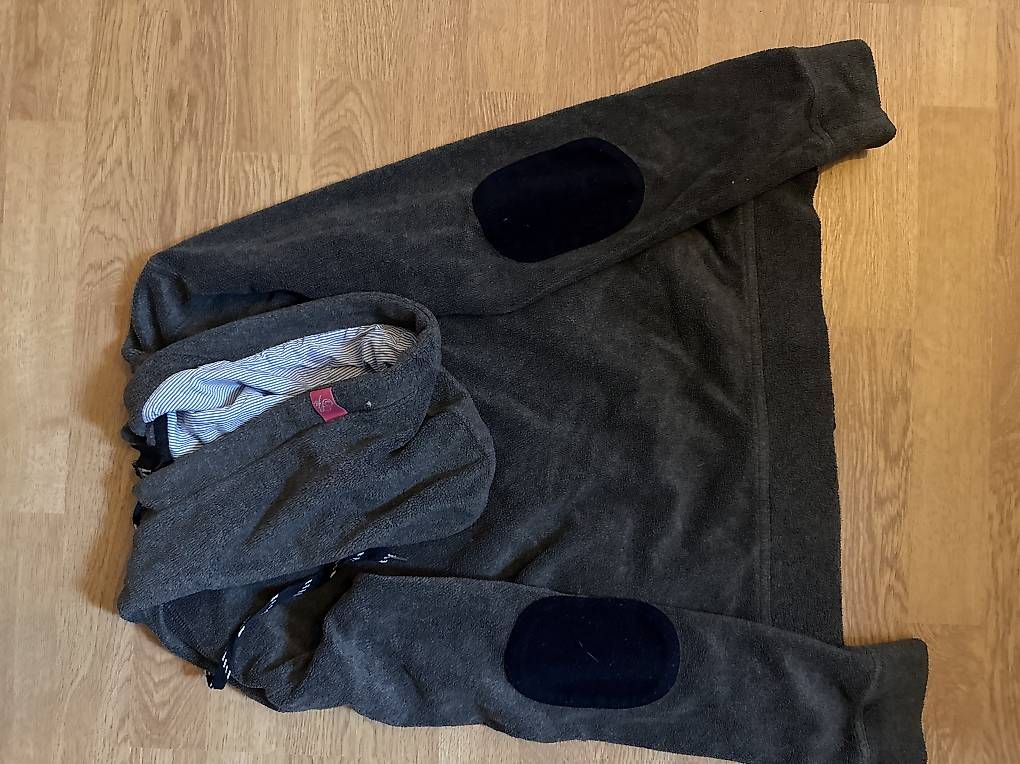 Vestes: Fleecejacke Reitsport Grösse M – D'occasion à Thun par ani_zp66 2