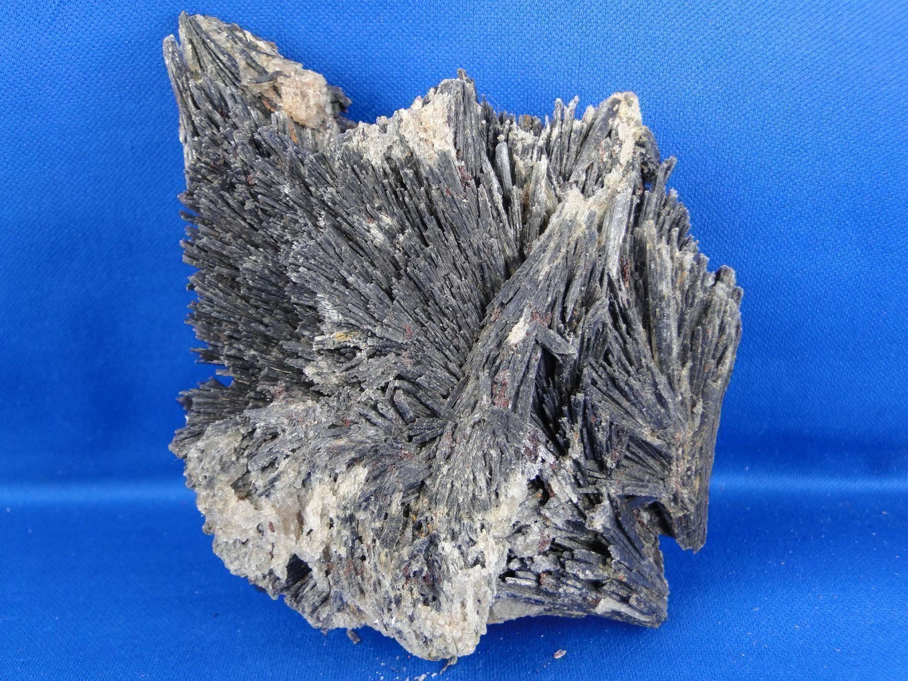 Minerali & Pietre curative: Kyanit – Usato da Schinznach Bad venduto da Demerald 6