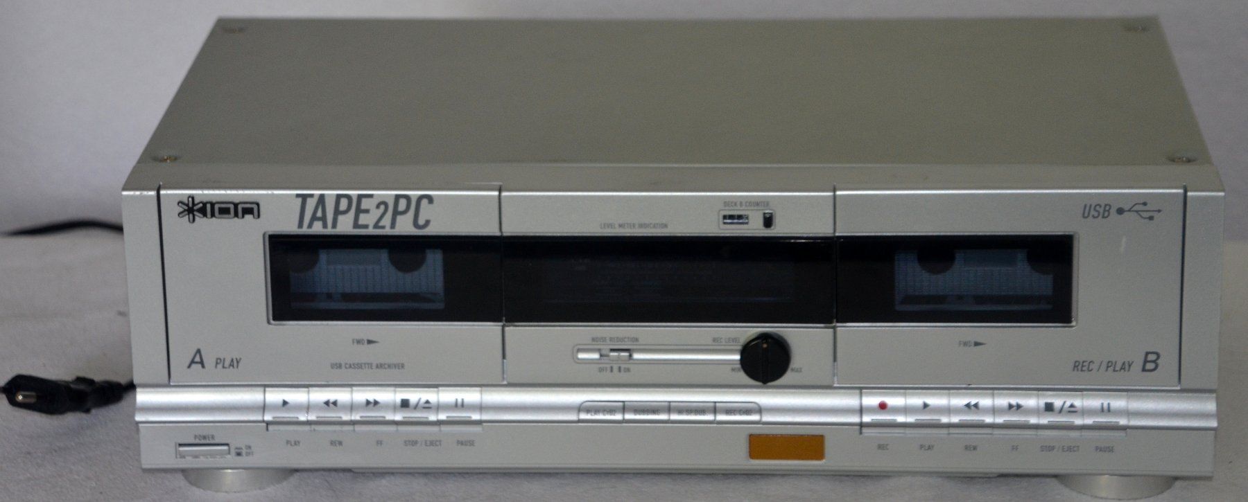 Registratori: ION Tape 2 PC USB Kassettendeck Cassette Deck – Usato da Collonges venduto da arashee