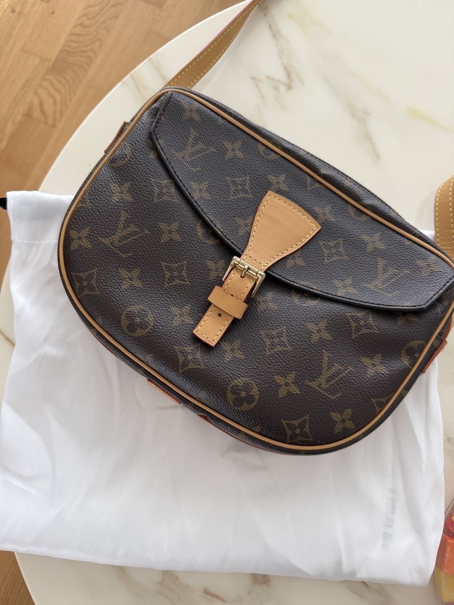 Louis Vuitton Borse da donna: Louis Vuitton Jeune Fille Monogram – Usato da Stein am Rhein venduto da BOZ.D