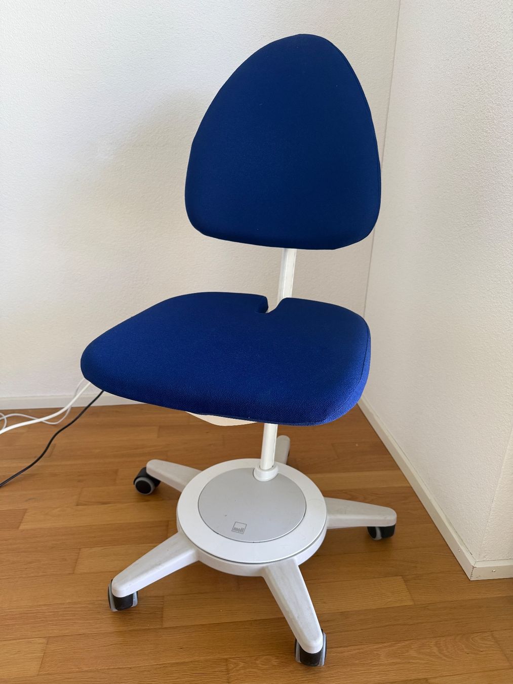 Chaises: Moll Premium Ergonomischer Schreibtischstuhl Mitwachsend – D'occasion à Lenzburg par Reniss_ 1