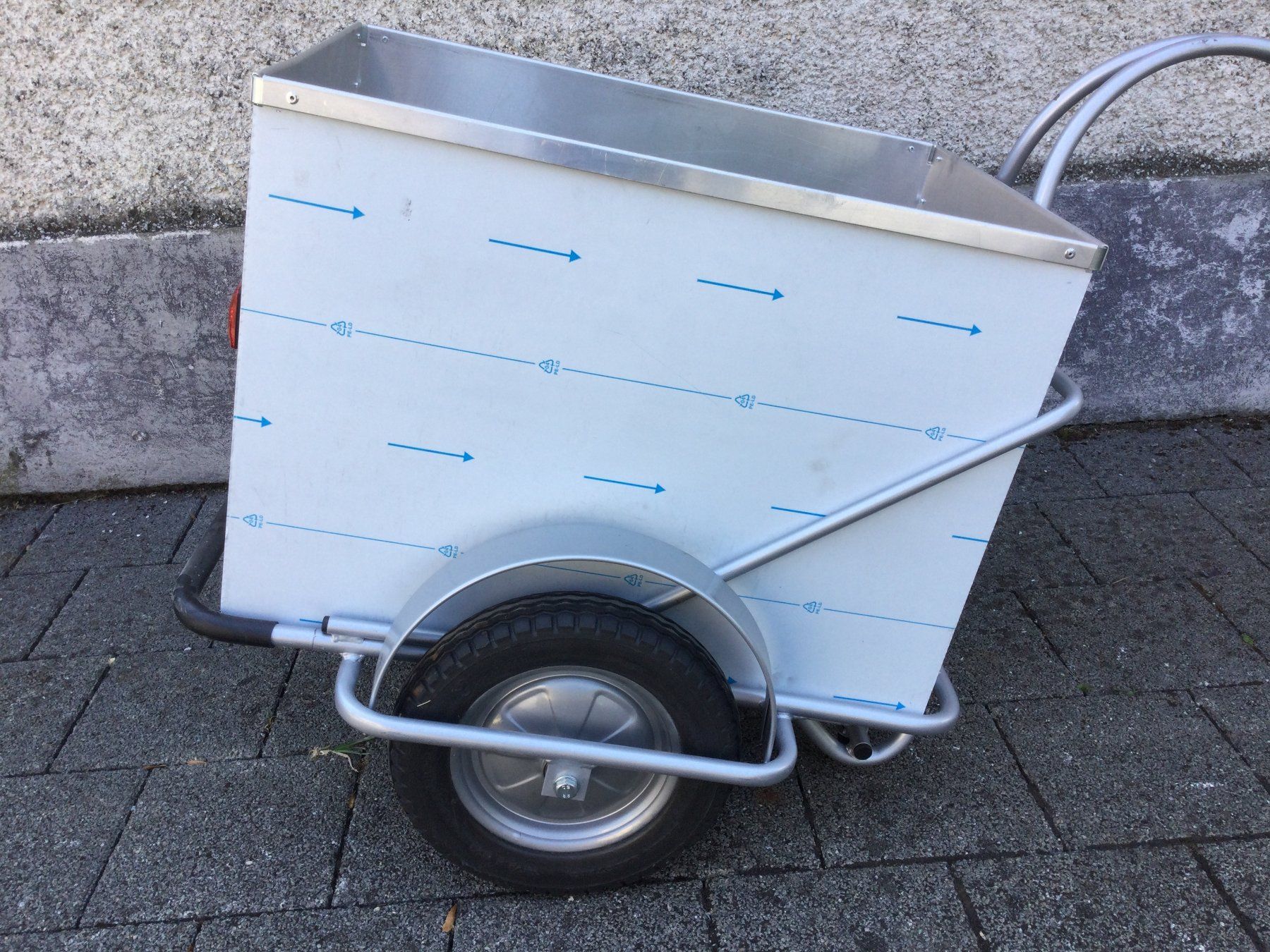 Puch Ciclomotori: Gebrauchter schöner Töffli oder Fahrrad Velo Anhänger – Usato da Wangen SZ venduto da kuriosum12 3