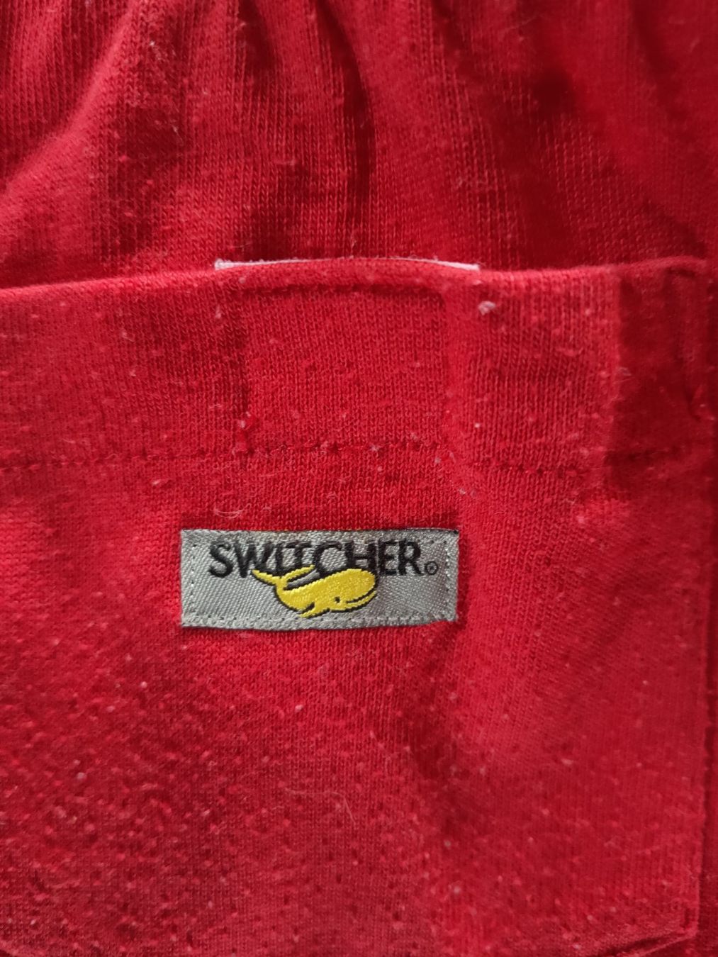 Switcher Pantaloni: Trainerhose Switcher Grösse 104 Farbe rot – Usato da Ins venduto da variable 2