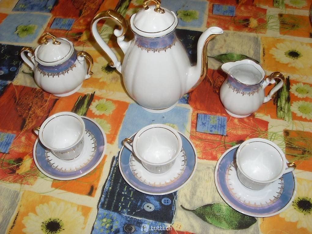 Set di piatti: Servizio da4 caffé,ceramica,bordo dorato – Usato da Coldrerio venduto da camillo71