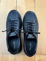 Sneakers aus Leder
