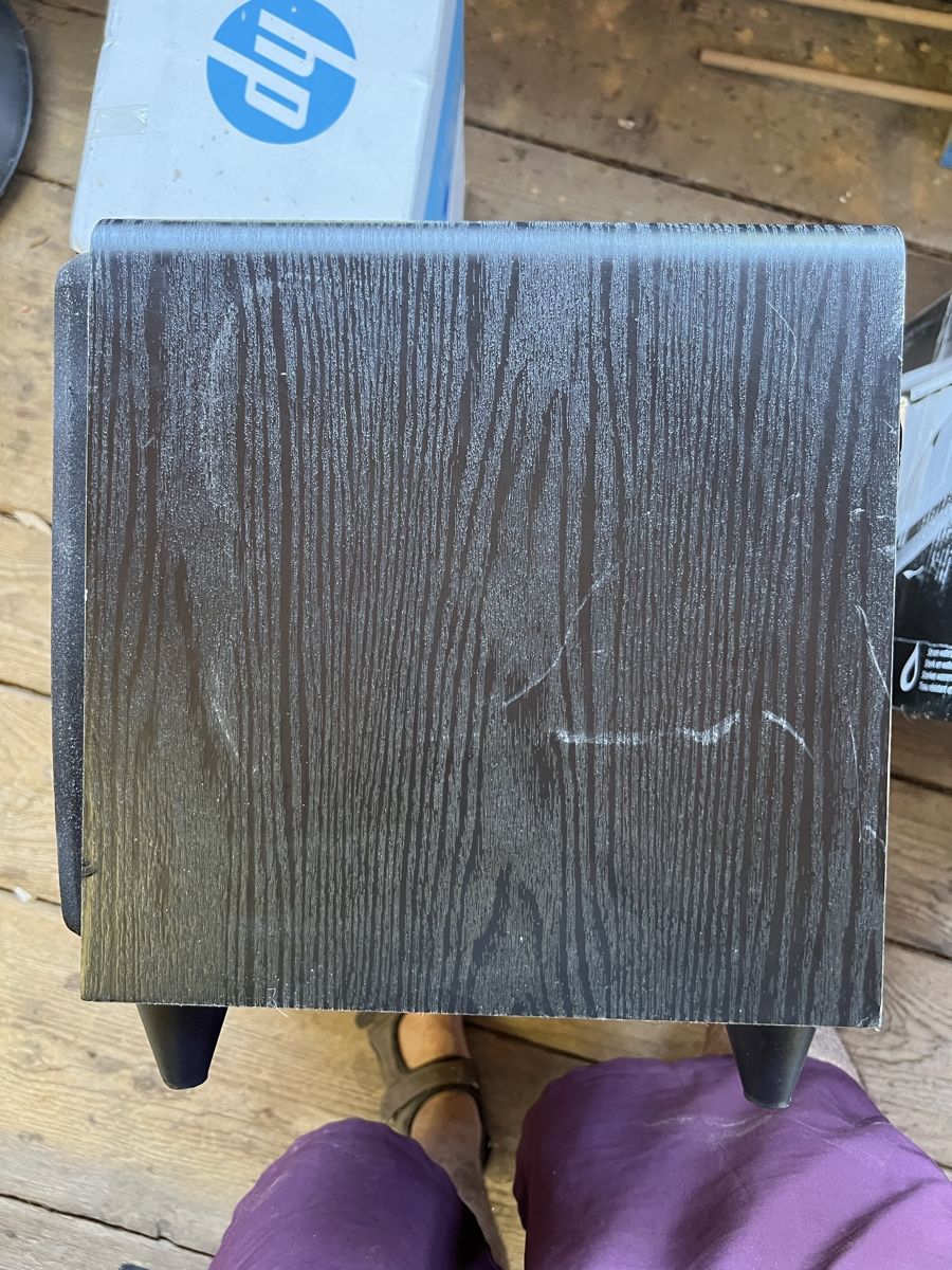 Haut-parleurs: Sunfire Subwoofer Model SDS8230 – D'occasion à Huttwil par luk_9tdh 2