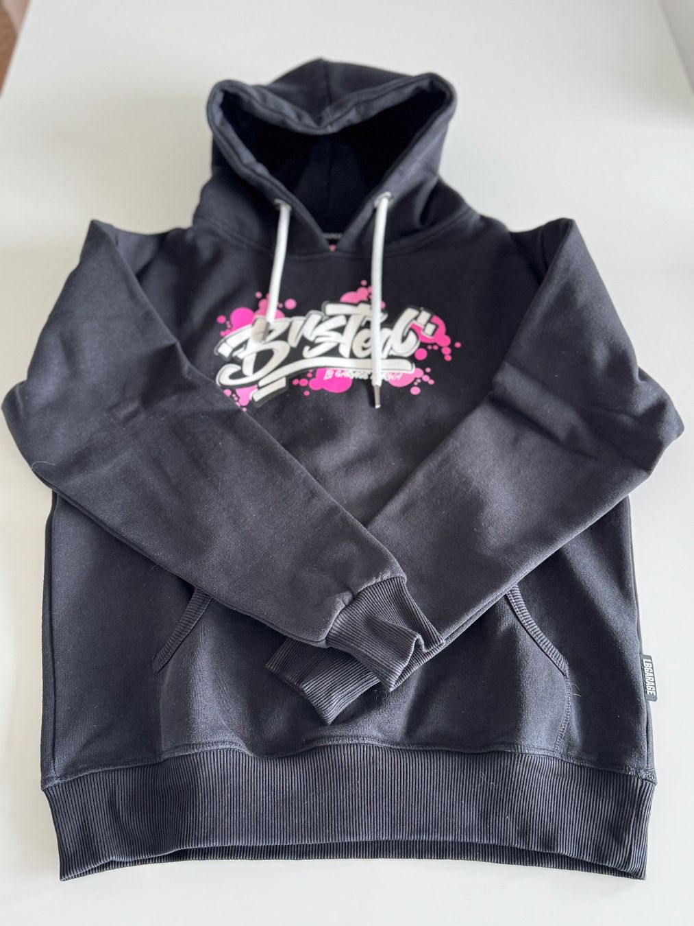 Maglioni & Felpe: Pullover Busted Apparel – Usato da Domat/Ems venduto da cowi