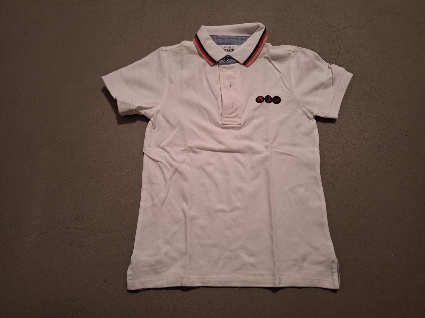 Armani Hemden, T-Shirts & Polos: Poloshirt von Armani in Gr. 120 – Gebraucht aus Oberrieden von man_9tm2