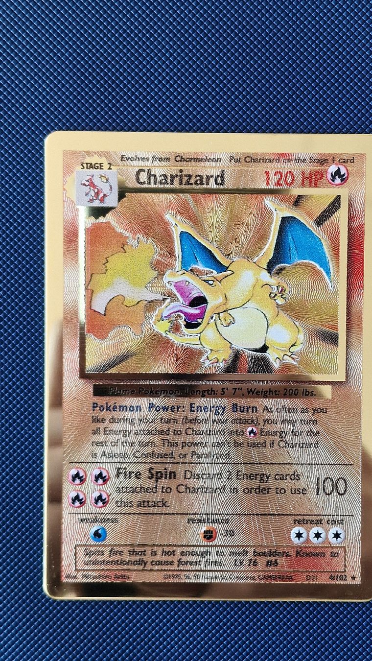 Pokémon Sammelbilder & Trading cards: Charizard [Ultra Premium Collection] #4 – Pokémon Celebratio – Neu (gemäss Beschreibung) aus Veytaux von PocketMonster
