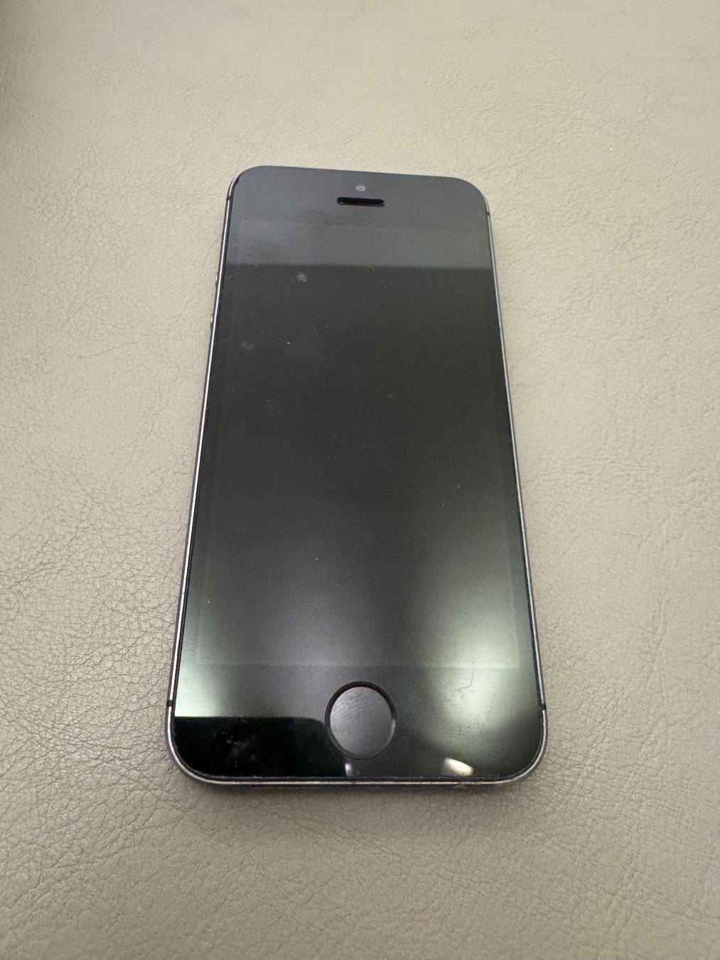 Apple Handys / Smartphones: iPhone 5s – Defekt aus Adliswil von Busys
