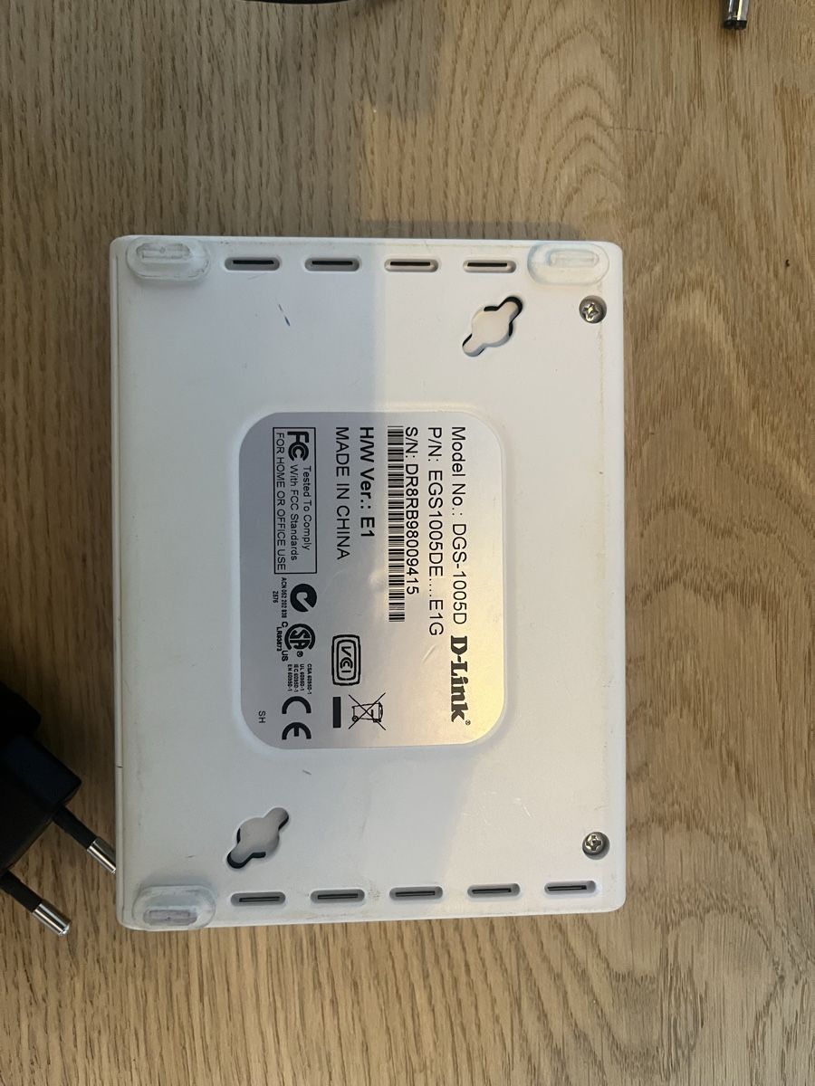 Dlink Hubs & Switches: D-Link Green Switch - Gepflegter Zustand! – Gebraucht aus Aegerten von Swiss3DFusion 1
