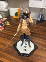 Figurine Demon Slayer Inosuke Hashibira 29cm