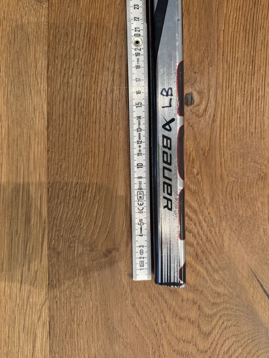 Bauer Stöcke & Schaufeln: Eishockeyschläger Bauer Vapor Hyperlite 2 Flex 53 gebraucht – Gebraucht aus Meilen von Lanciay2026 1