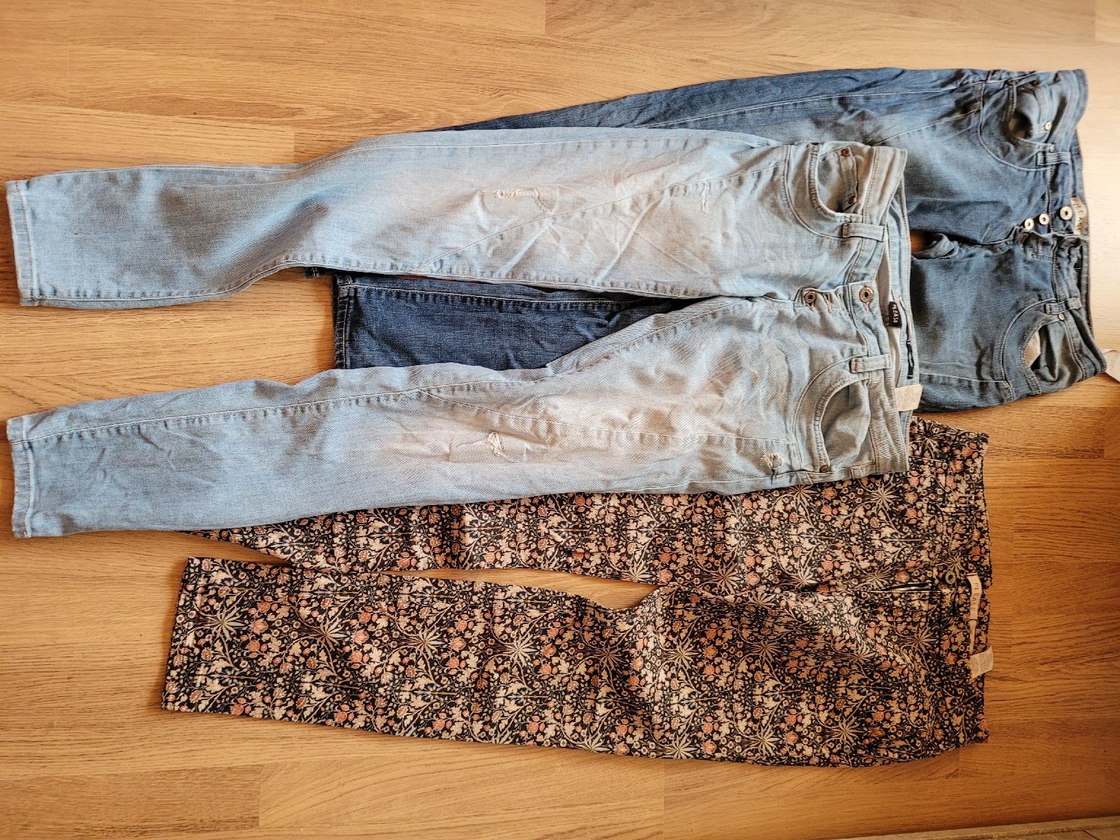Please Jeans Jeans: Please Damenhosen Gr. S – Usato da Steffisburg venduto da Gismo49
