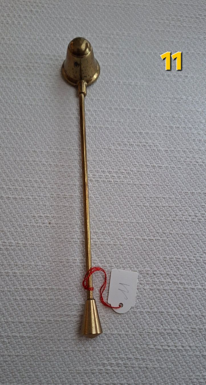 Candele: 1 Messing Kerzenlöscher – Usato da Möhlin venduto da teddybaer8