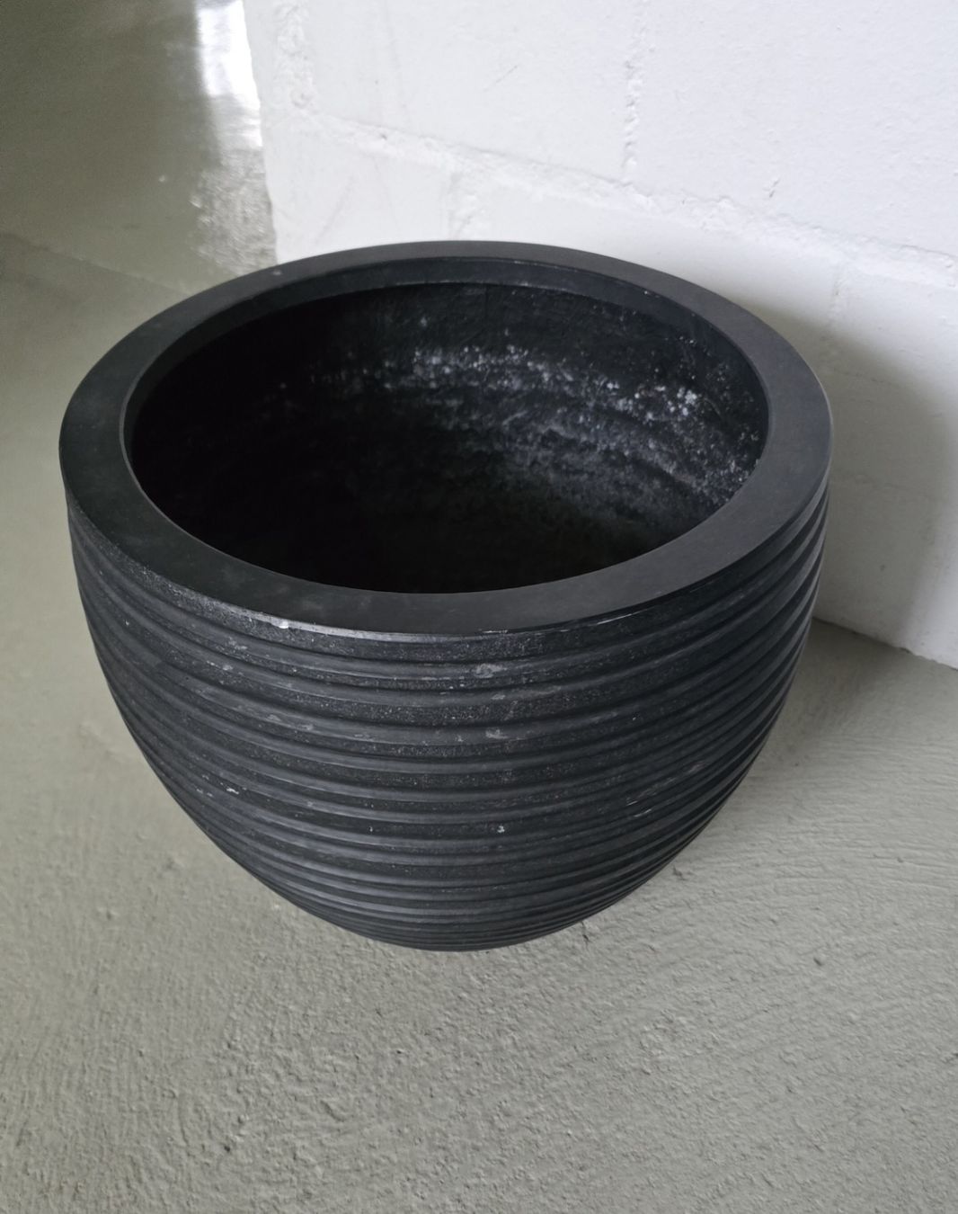 Pots de fleurs: Pflanzenkübel – D'occasion à Sursee par M_Z