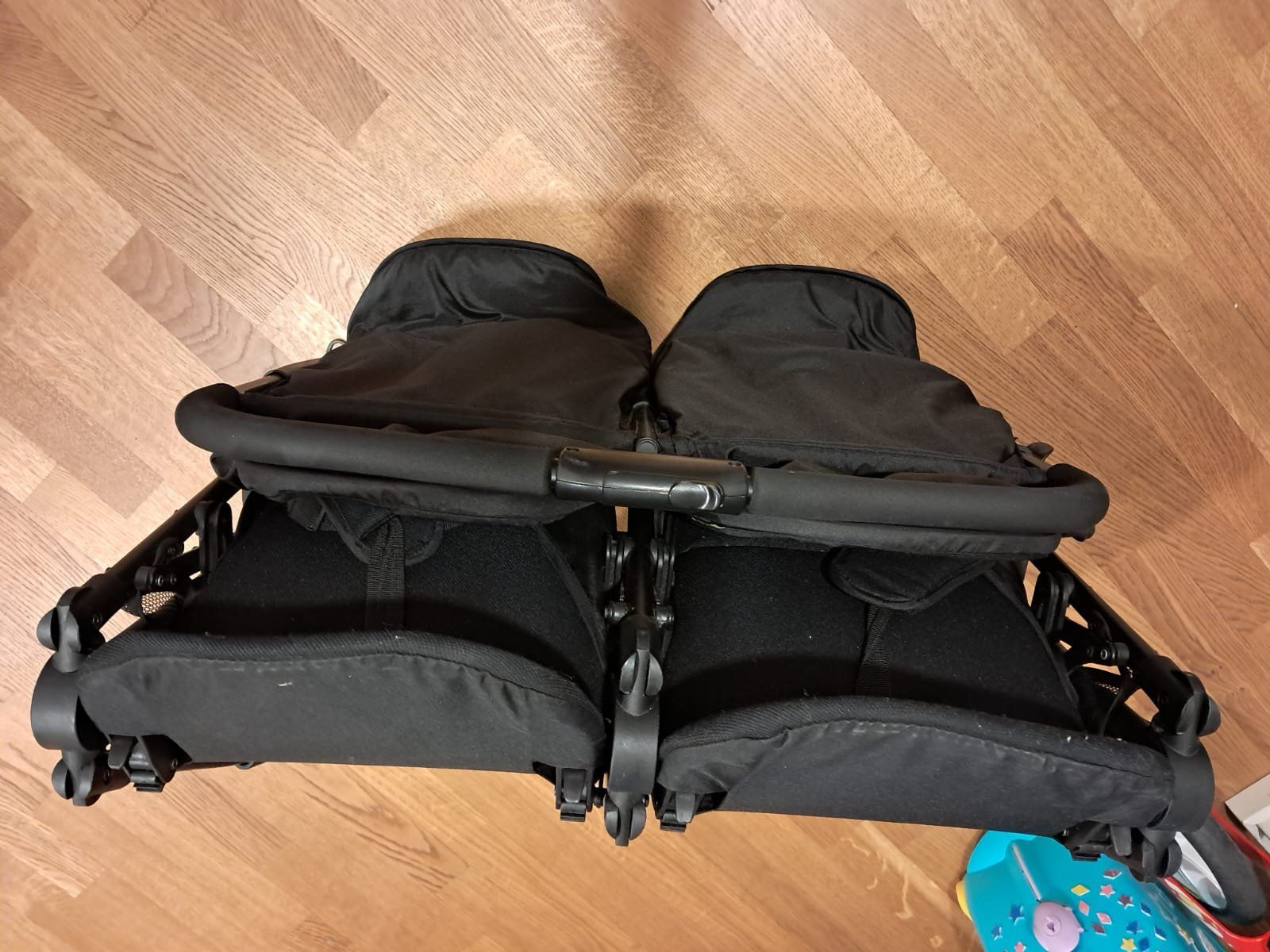 Hauck Kinderwagen: Doppelkinderwagen Hauck defekt – Defekt aus Biel/Bienne von nad_rm72 7