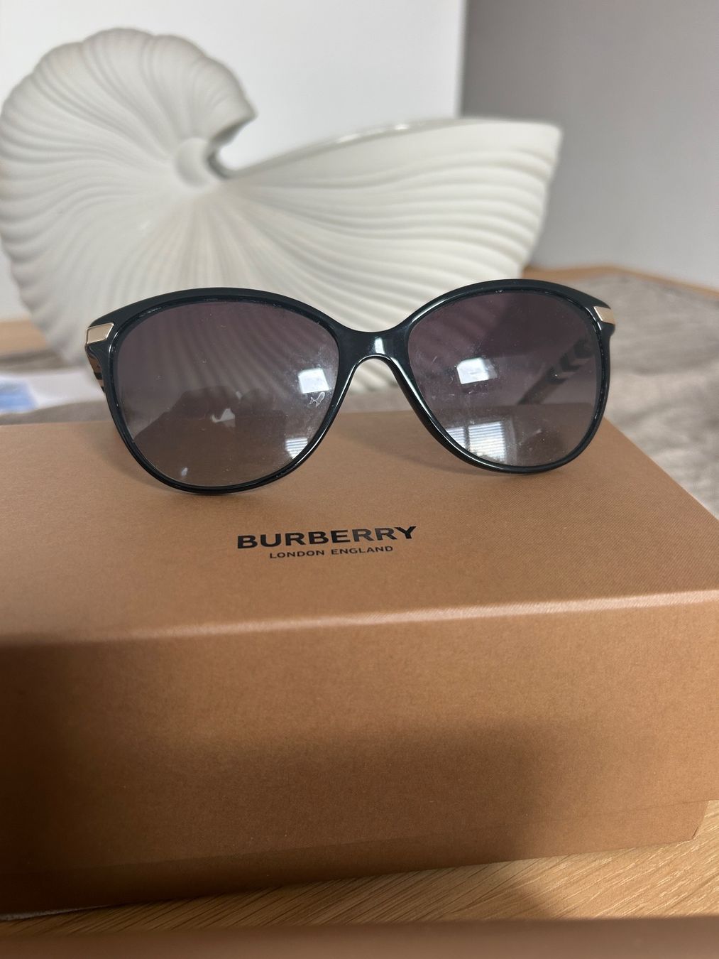 Burberry Occhiali & Lenti: Neue Burberry Sonnenbrille – Usato da Epsach venduto da has_s27w