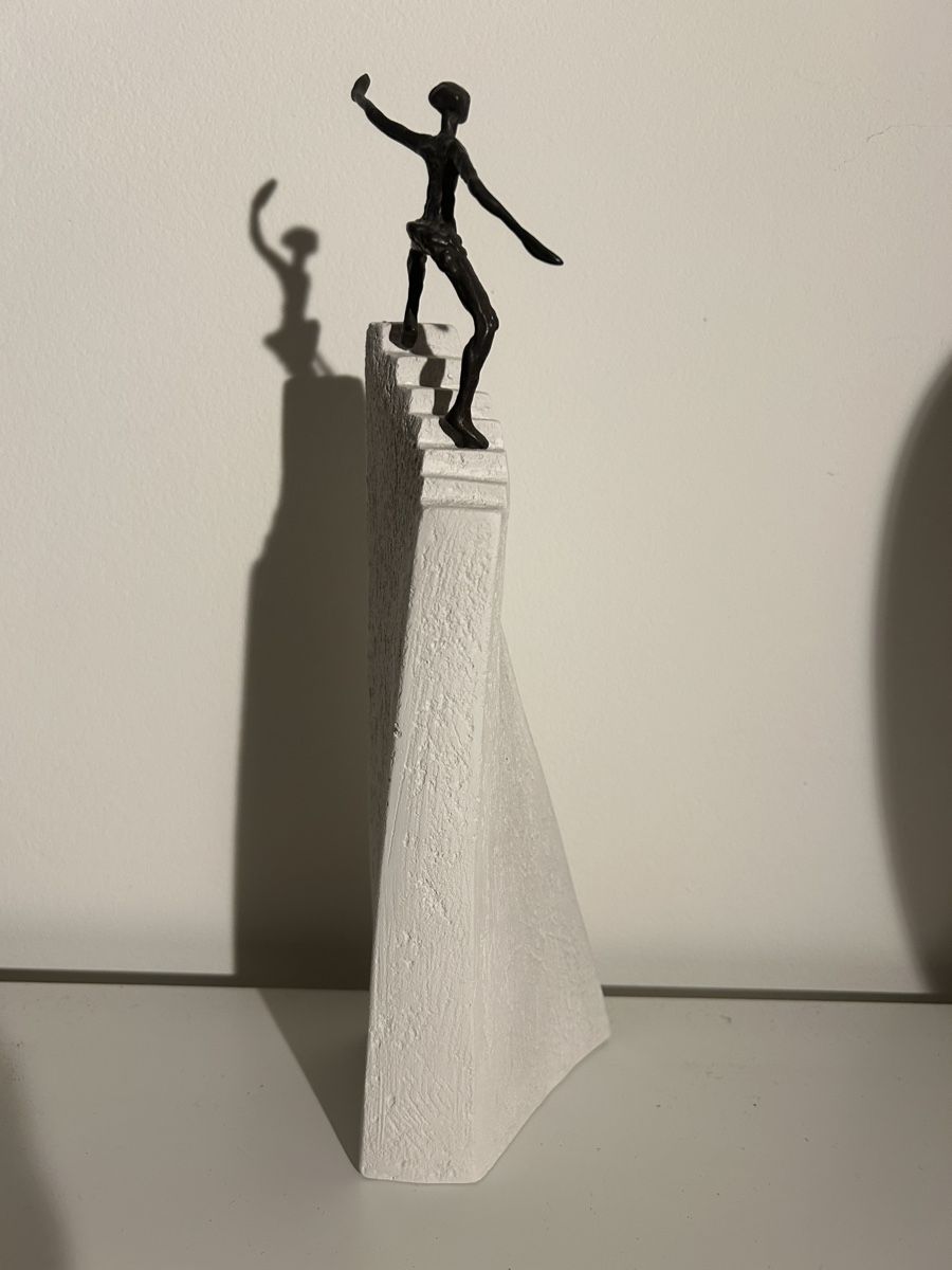 Skulpturen & Statuen: Bronze , Stufe zum Erfolg – Gebraucht aus Hochfelden von larson27 3