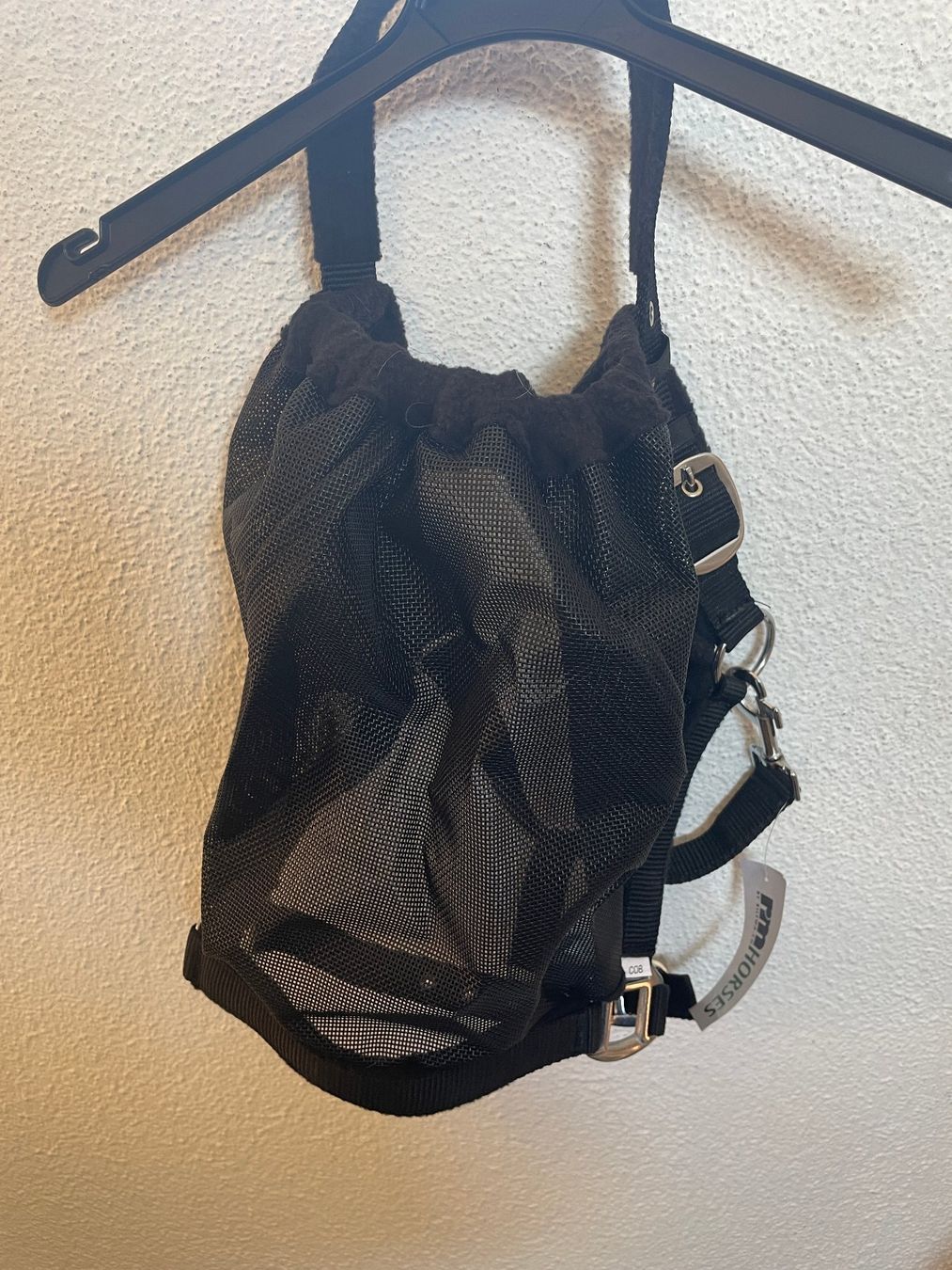 Brides, licols: Halfter mit integrierter Fliegenschutzmaske, schwarz, Cob – Neuf avec emballage d'origine à Grüt (Gossau ZH) par ecirtaeb56