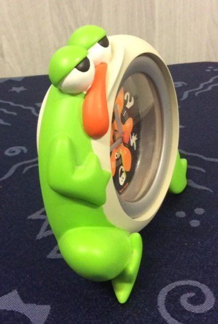 Sveglie: WECKER FROG SPLASH VON OLJO IKONEE DESIGN – Usato da Mumpf venduto da PEPsPARADISE 1