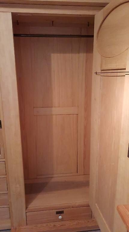 Armadi: Schöner alter Kleiderschrank – Usato da Mellingen venduto da fiore888 1