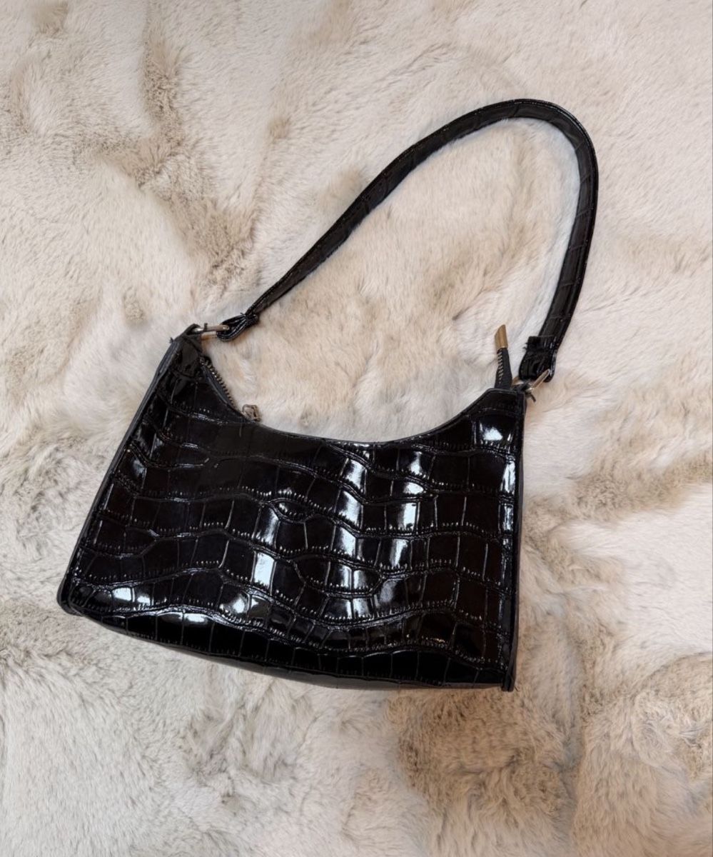 Borse da donna: Handtasche schwarz Kroko-Optik Damen – Usato da Sempach venduto da ljnaelena