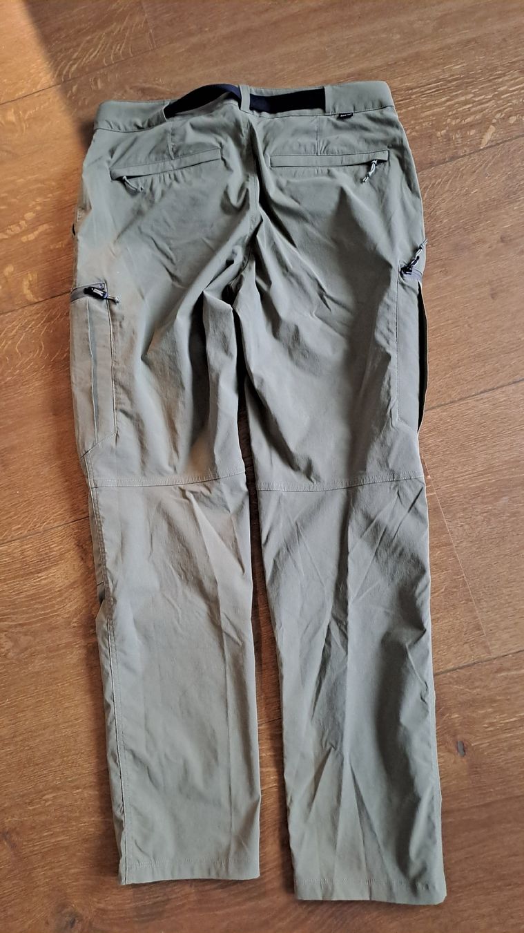 Burton Pantaloni: BURTON RIDGE CARGO PANT – Usato da Emmenbrücke venduto da jkuster 2