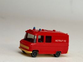 VE1- Wiking Mercedes RTW Feuerwehr