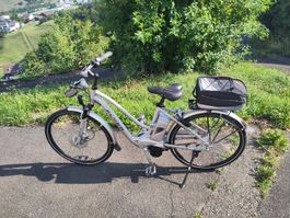E-Bike FLYER mit neuwertigem Akku 