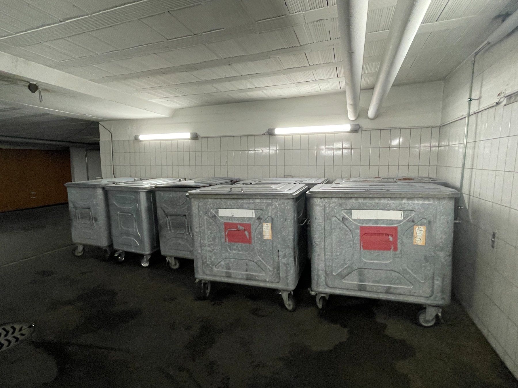 Altro per Ufficio & Commercio: Stahlcontainer 800l – Usato da Rüti ZH venduto da Sandiego96 1