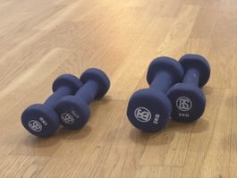 1 und 2KG Hanteln (2x1KG und 2x2KG)